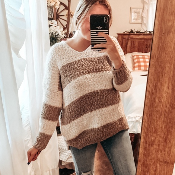 Dreamers Sweaters - Popcorn Knit Striped Sweater